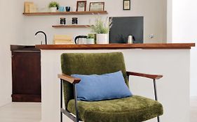 Monti Spacious Apartment 2
